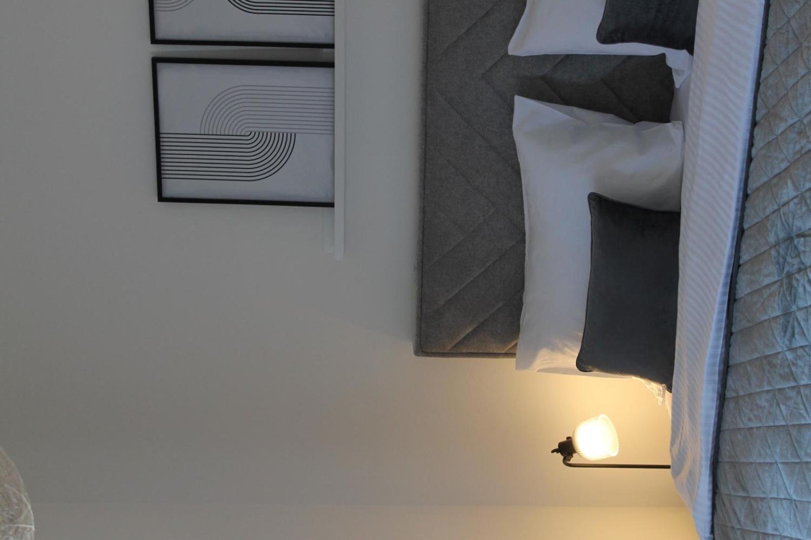 Lumary Apartament *